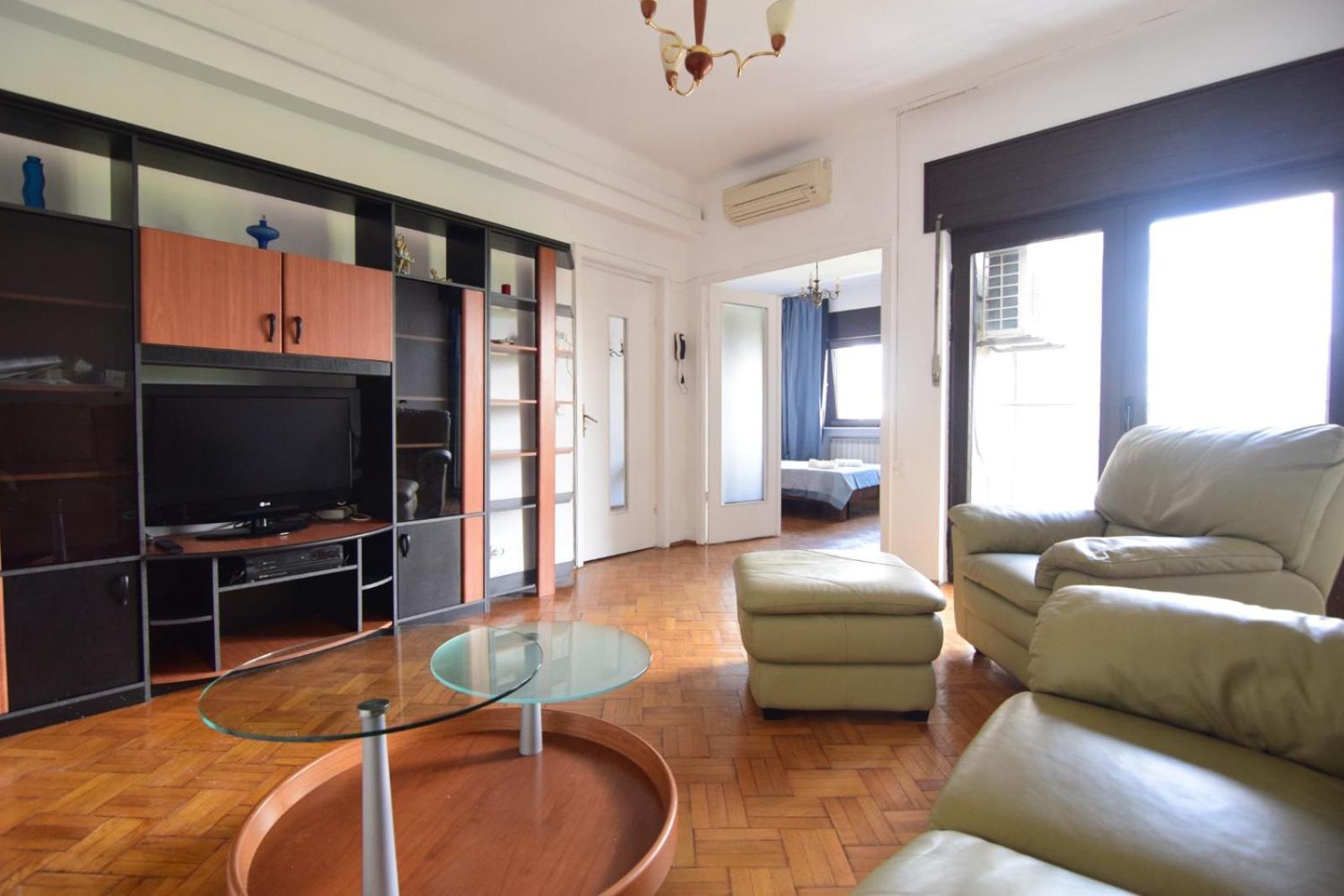 Eminescu 36 Bucarest